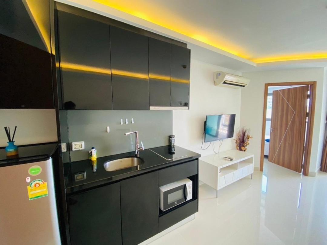 Club Royal Wongamat By Pattaya Sunny Rentals Zimmer foto