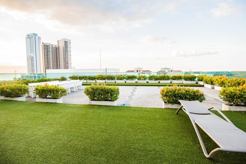 Club Royal Wongamat By Pattaya Sunny Rentals Exterior foto